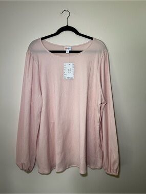 LuLaRoe Vivian Soft Blush Long Sleeve Button Back Top
